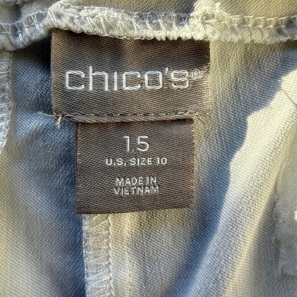 Chicos Womens Pants Size 1.5 White Cropped Leg Casual Stretch Flat Front - Picture 7 of 9